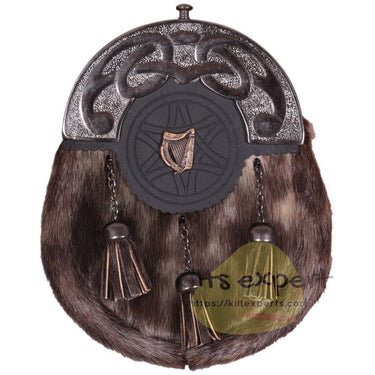 Scottish Deffirent Matel Bras Badge Kilt Sporrans for Men with a Leather Strap and an Antique Finish Chain - Kilt Experts