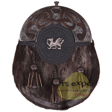 Scottish Deffirent Matel Bras Badge Kilt Sporrans for Men with a Leather Strap and an Antique Finish Chain - Kilt Experts